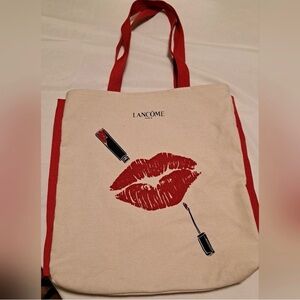 Lancome✨❤️🤎Red and Cream Lip Design Tote